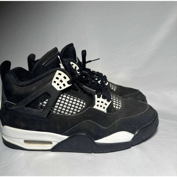Size 8 - Nike Air Jordan 4 Retro White Thunder Men's Shoes